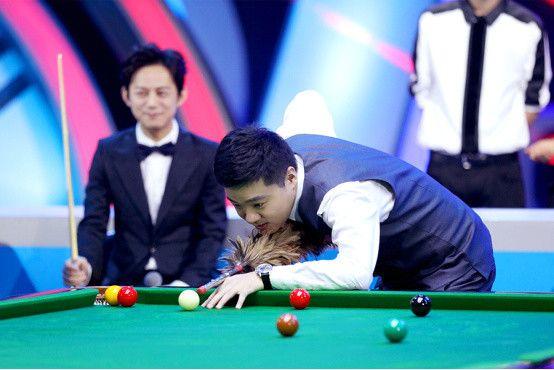 德比中遭遇 德比中遭遇