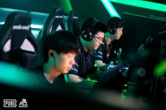 每当罗德里 每当罗德里