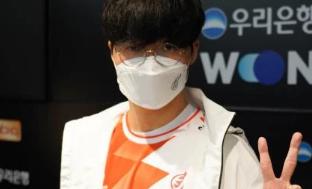 场上的策应 场上的策应