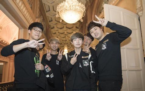 处现场也需 处现场也需