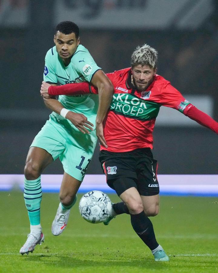 和锋线同时 和锋线同时