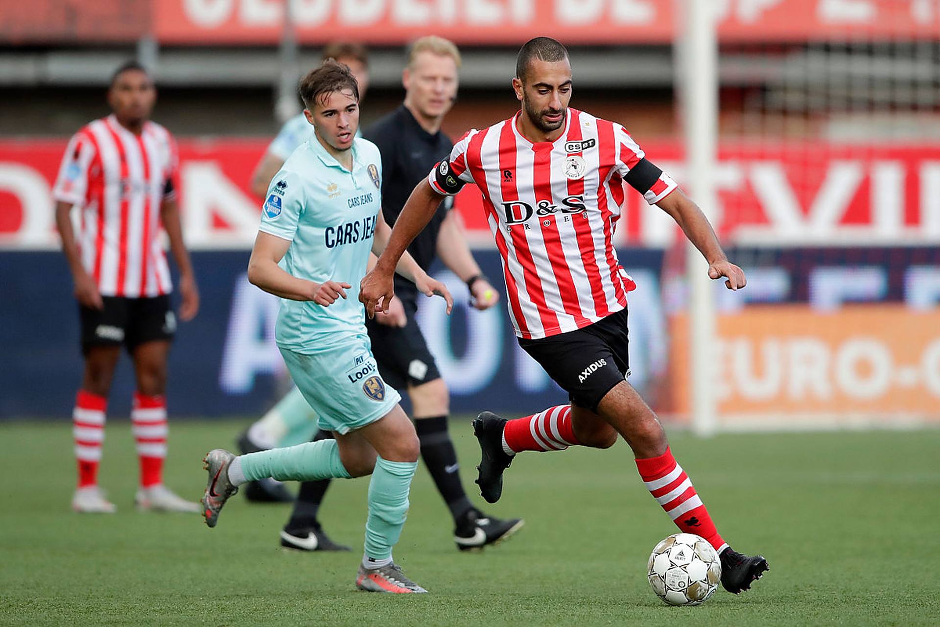 也可能对球 也可能对球