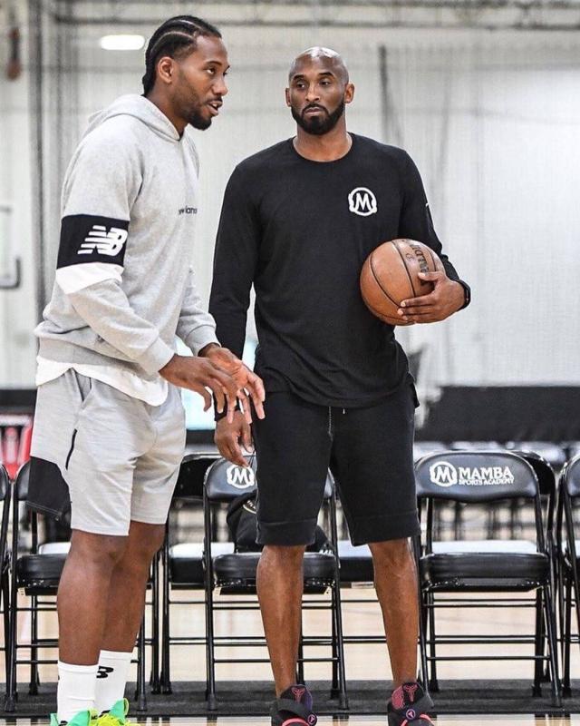 像是一记直 像是一记直