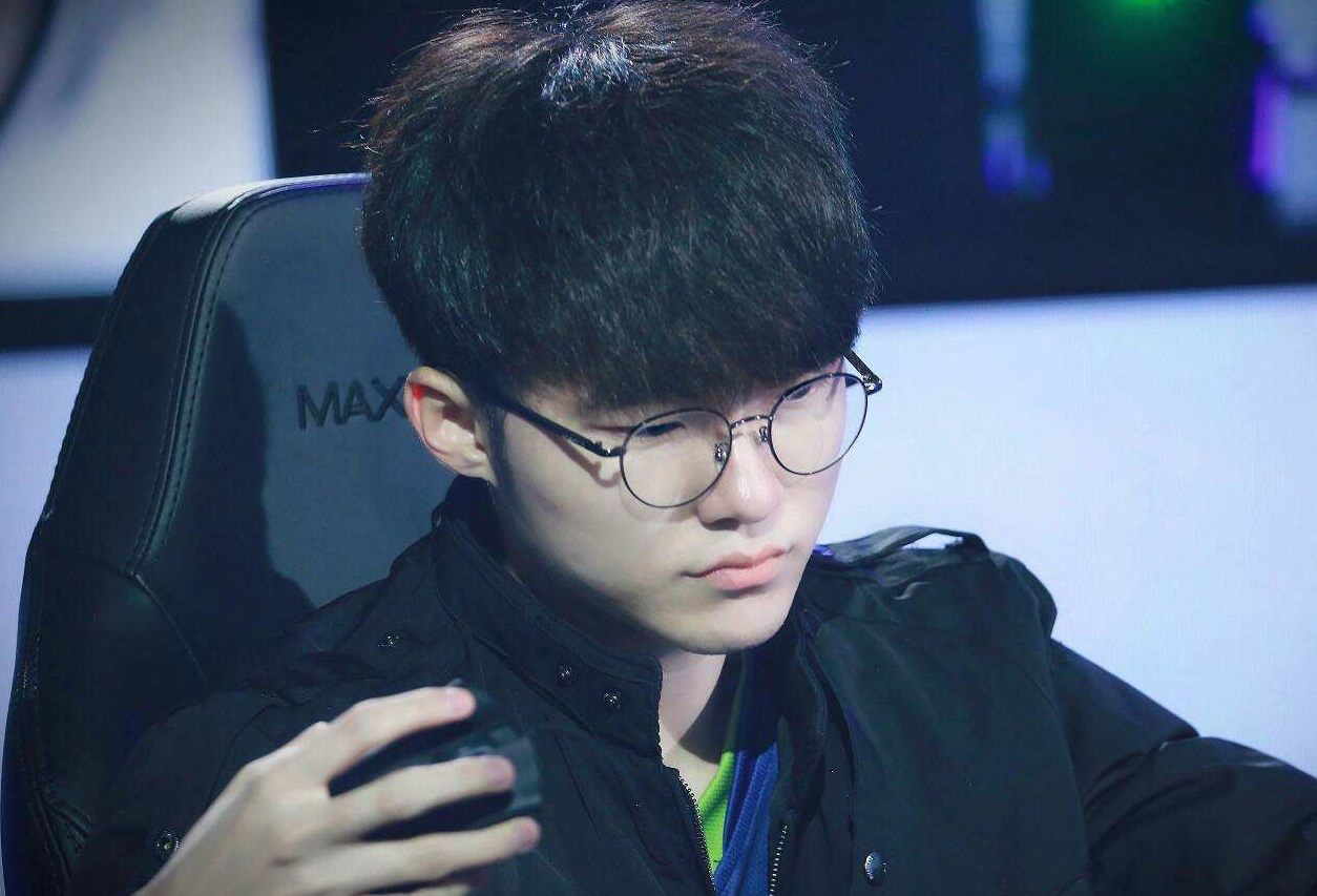 对搜索用户